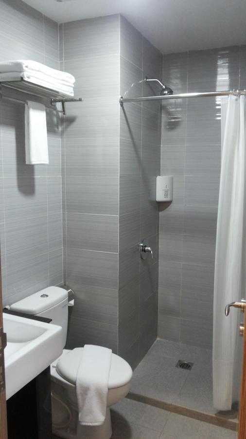 Amadeo Hotel Duri Luaran gambar